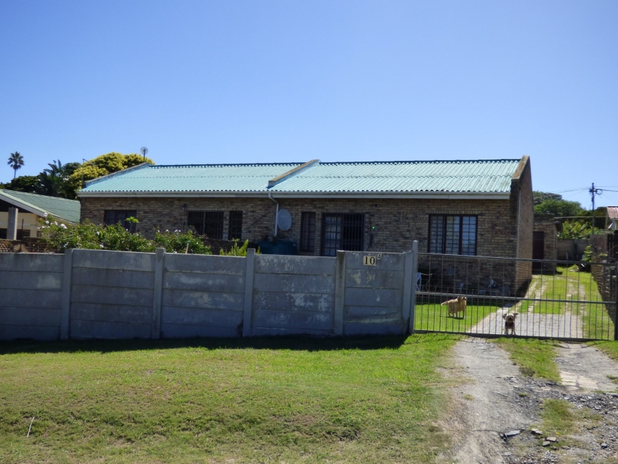 4 Bedroom Property for Sale in West Bank Eastern Cape